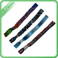 Bracelet promotionnel de tissu de bracelet de polyester pour des articles de cadeau